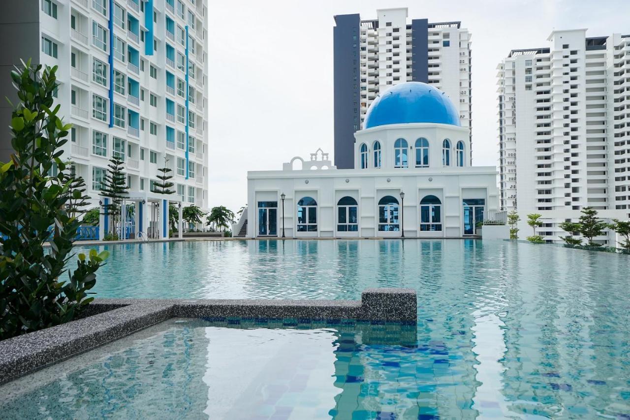 Seaview Holiday Home, By Sanguine Tanjung Tokong Kültér fotó