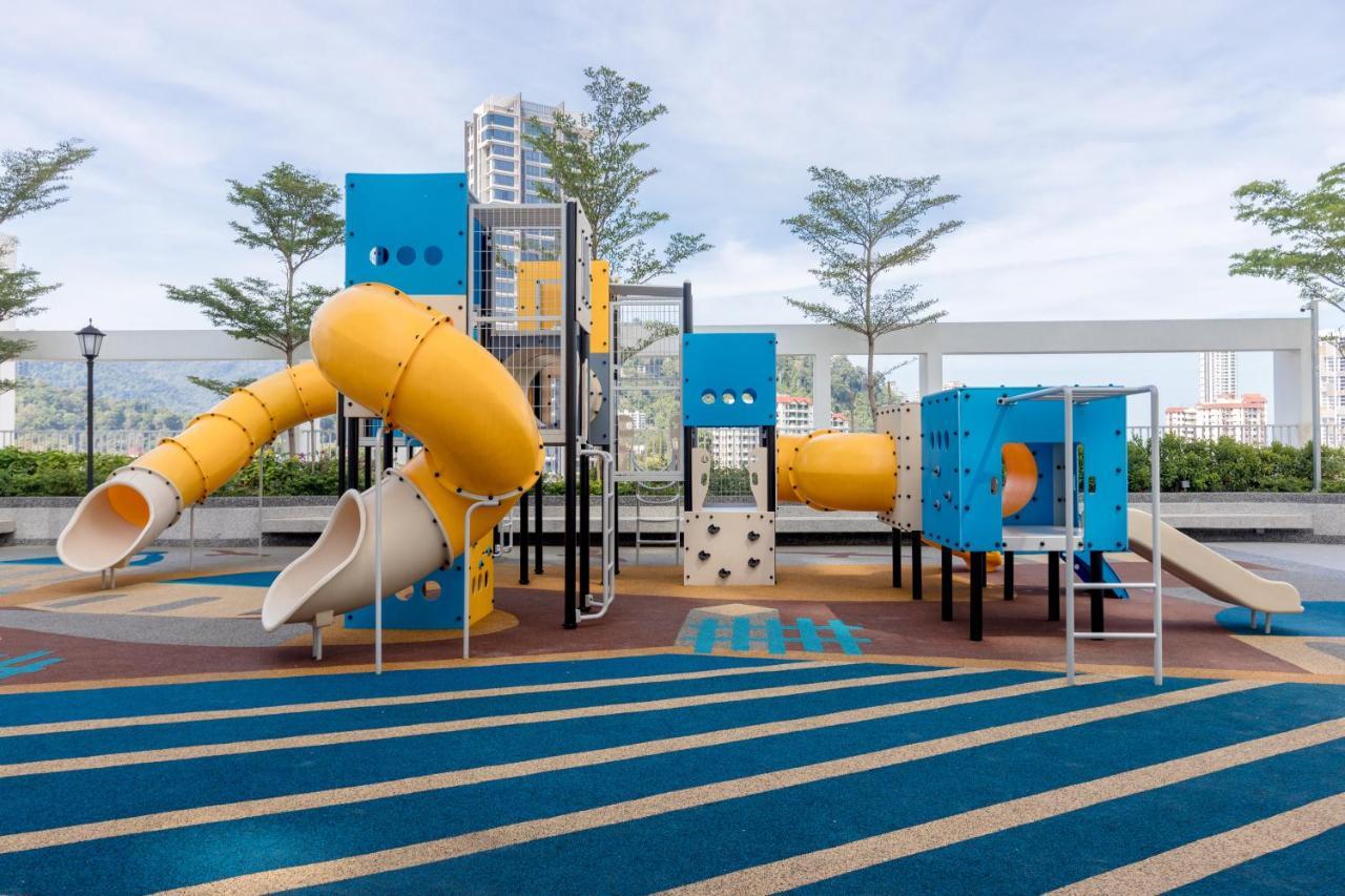 Seaview Holiday Home, By Sanguine Tanjung Tokong Kültér fotó